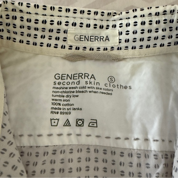 GENERRA Second Skin White and Black Casual Button Down Shirt Small - Picture 1 of 4